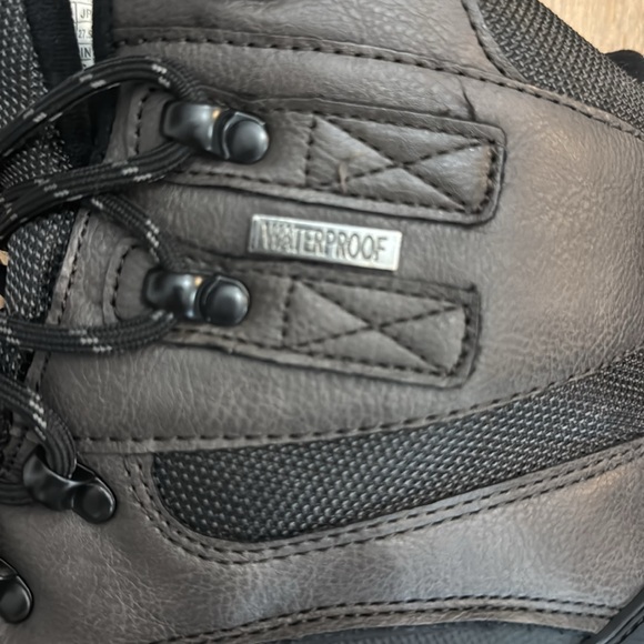 Lightly worn size 9.5 Nortiv8 Combat Boot - Picture 7 of 7